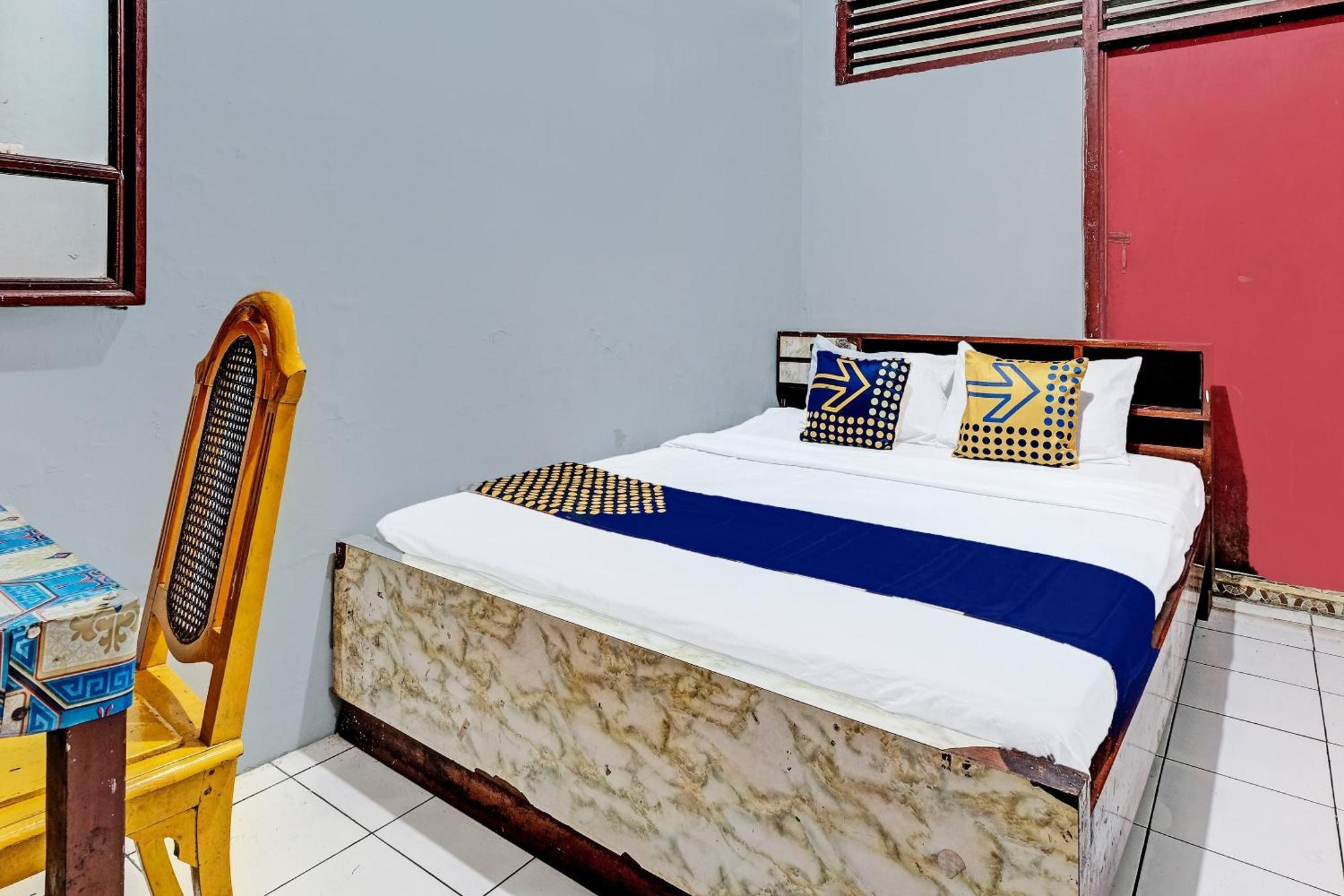 Spot On 91915 Homestay Superman Yogyakarta Exteriér fotografie